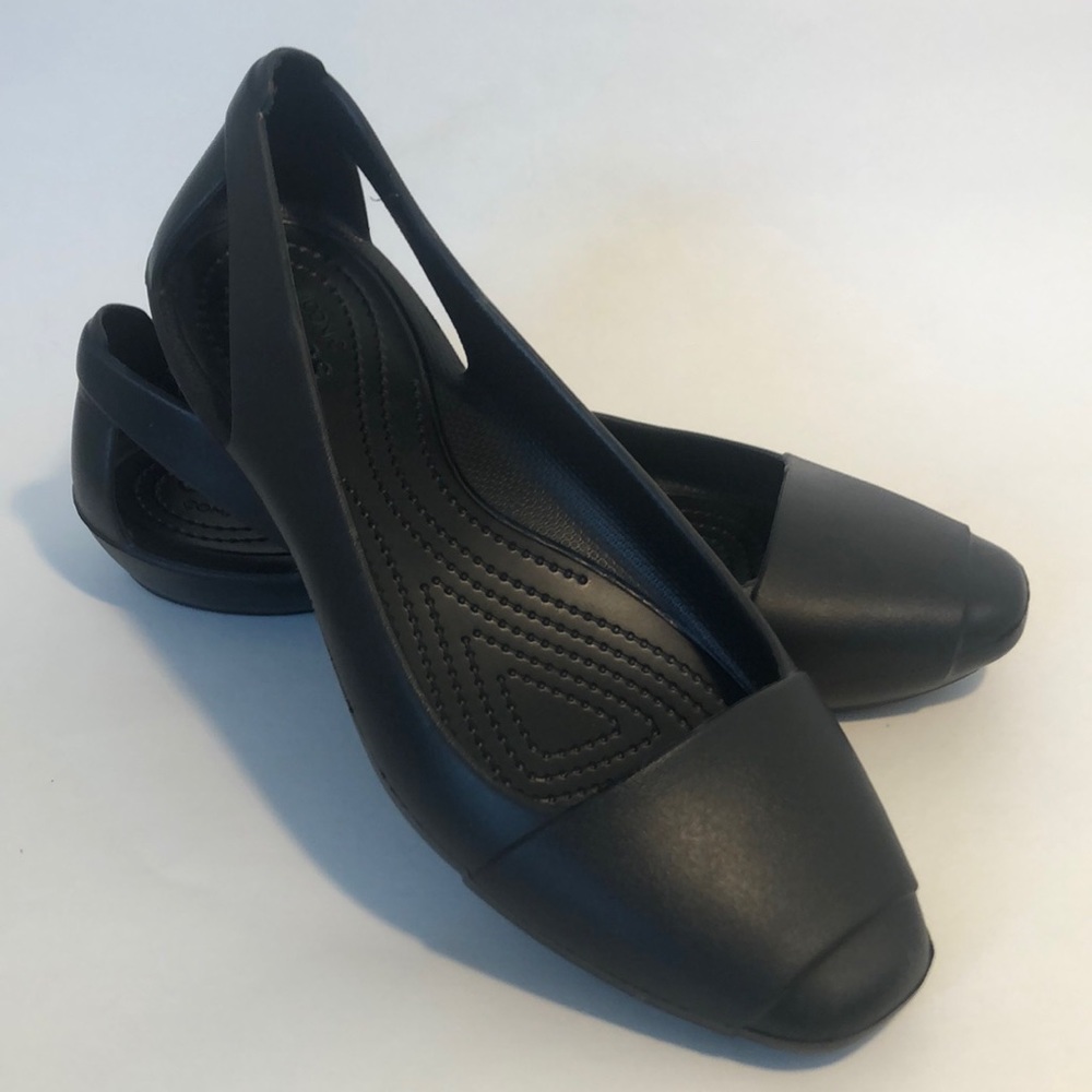 Crocs 9W Sienna Flat - Black - New with Tags